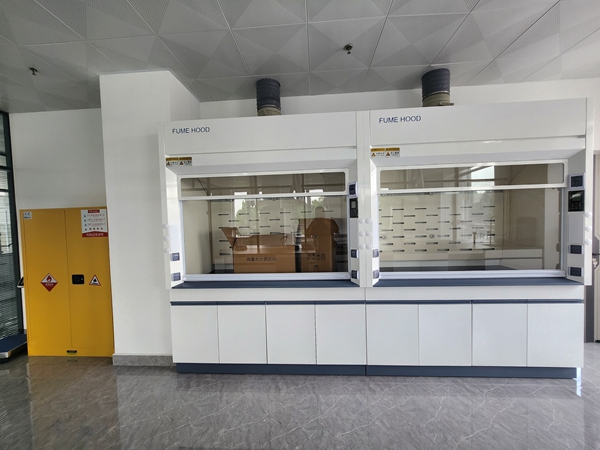 河南通风柜厂家